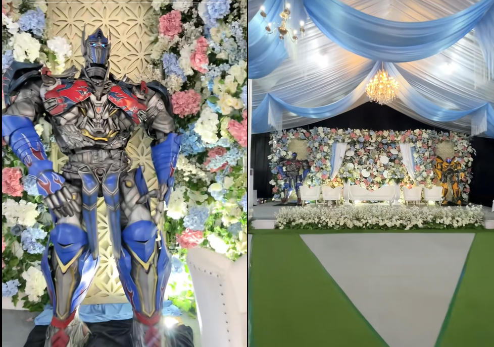 Dekorasi acara khitanan putra Lurah Cimanggis, Bojonggede, Depok.